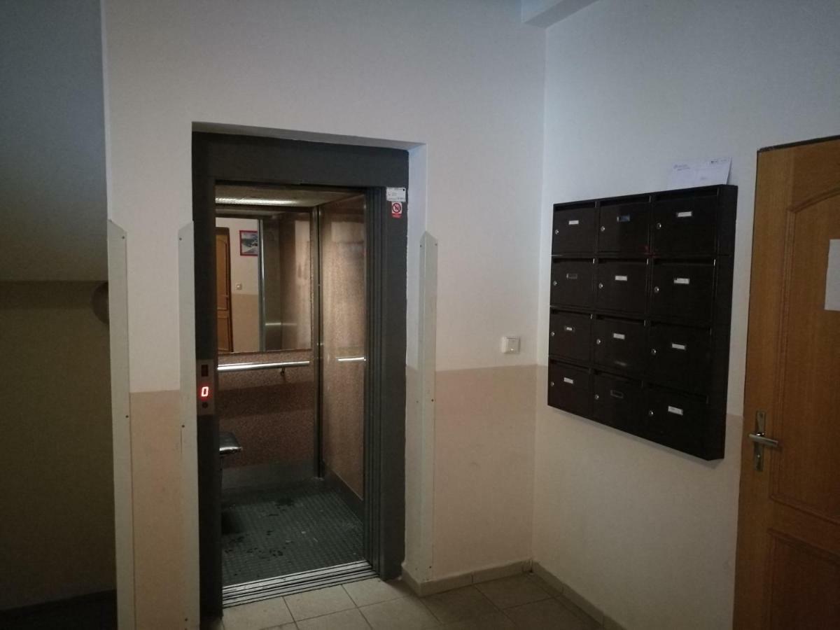 Lanovka Apartment Яхимов Екстериор снимка